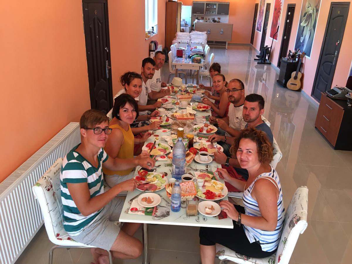 Hostel Denisa 布泽乌 外观 照片