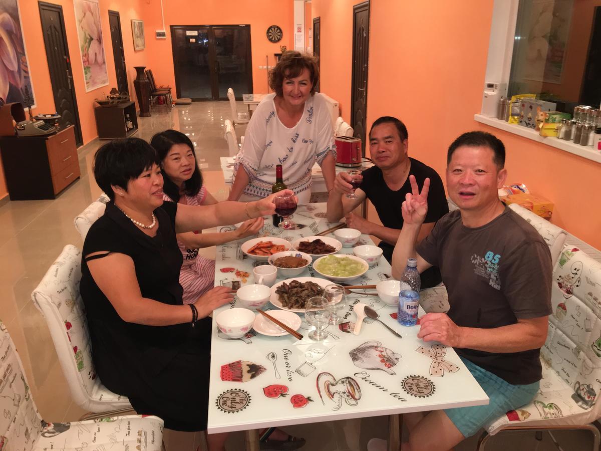 Hostel Denisa 布泽乌 外观 照片